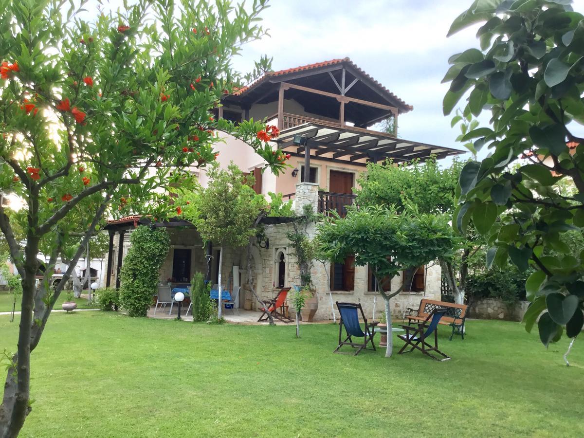 Villa Maira Afytos Exterior photo
