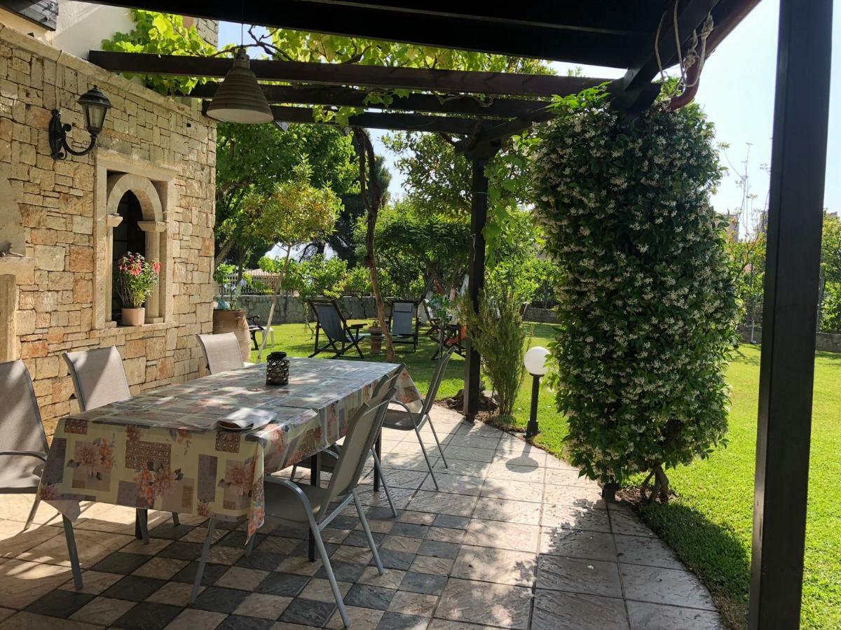 Villa Maira Afytos Exterior photo